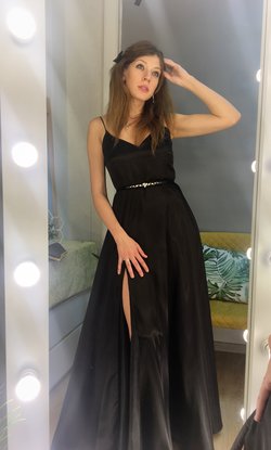 Черное вечернее платье-сорочка