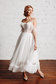 Короткое свадебное платье из кружева